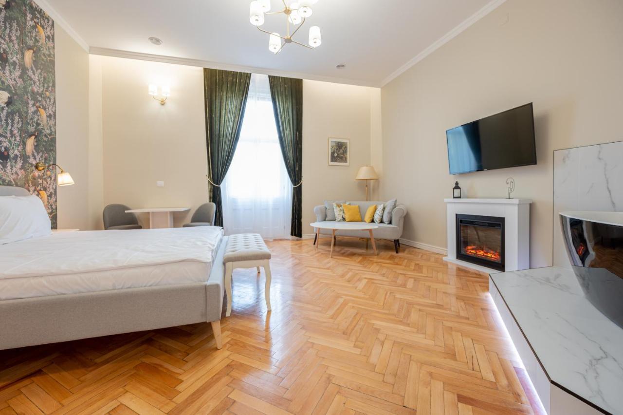 Central Park Apartments Oradea Dış mekan fotoğraf