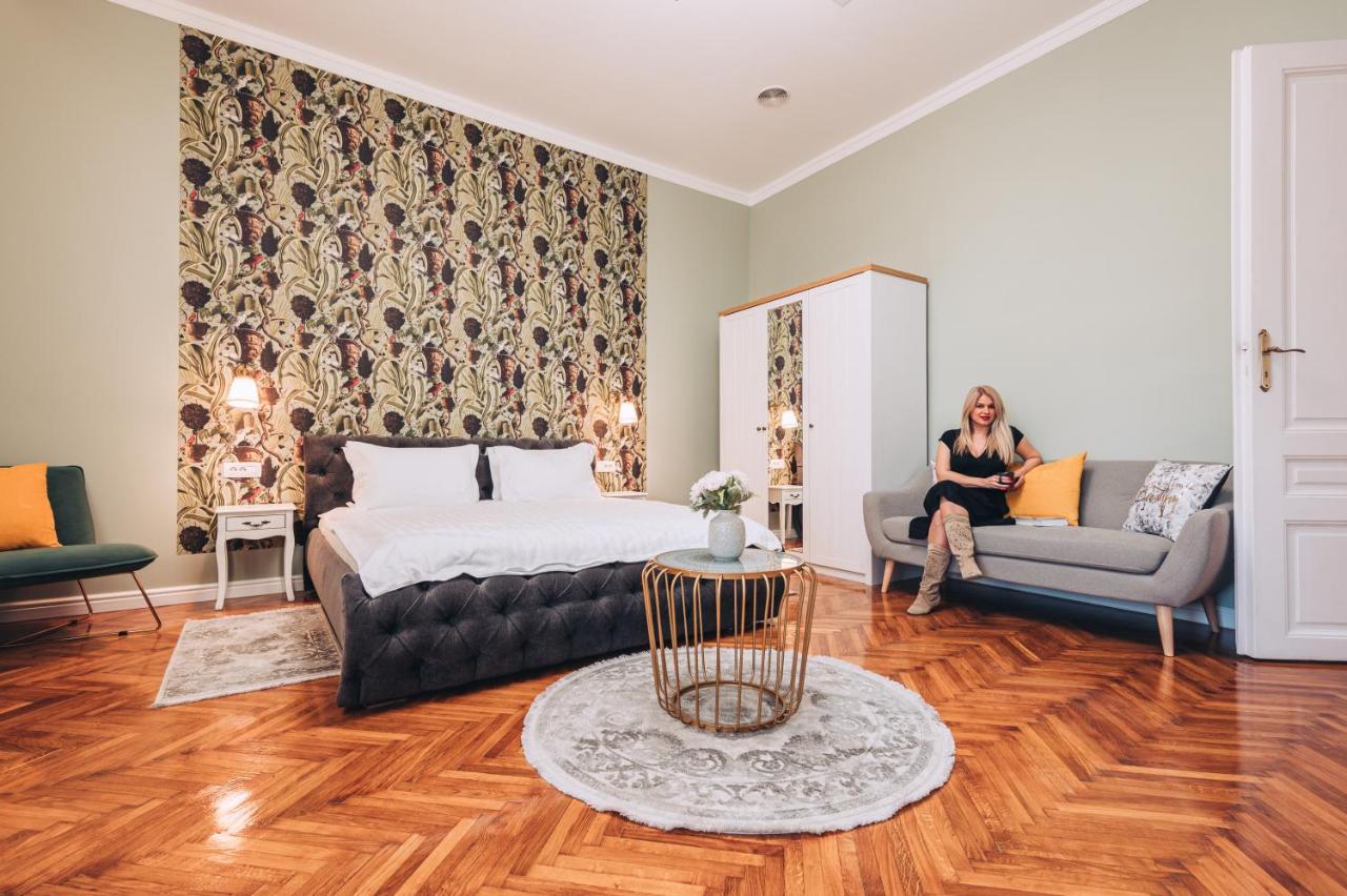 Central Park Apartments Oradea Dış mekan fotoğraf