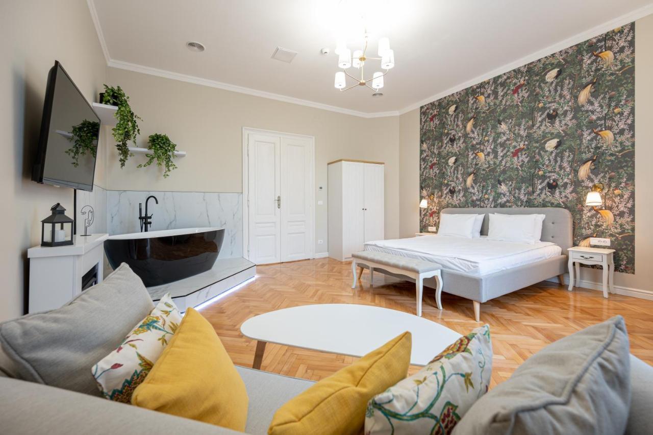 Central Park Apartments Oradea Dış mekan fotoğraf