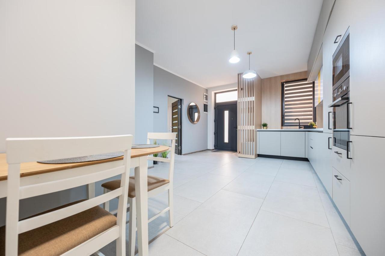 Central Park Apartments Oradea Dış mekan fotoğraf